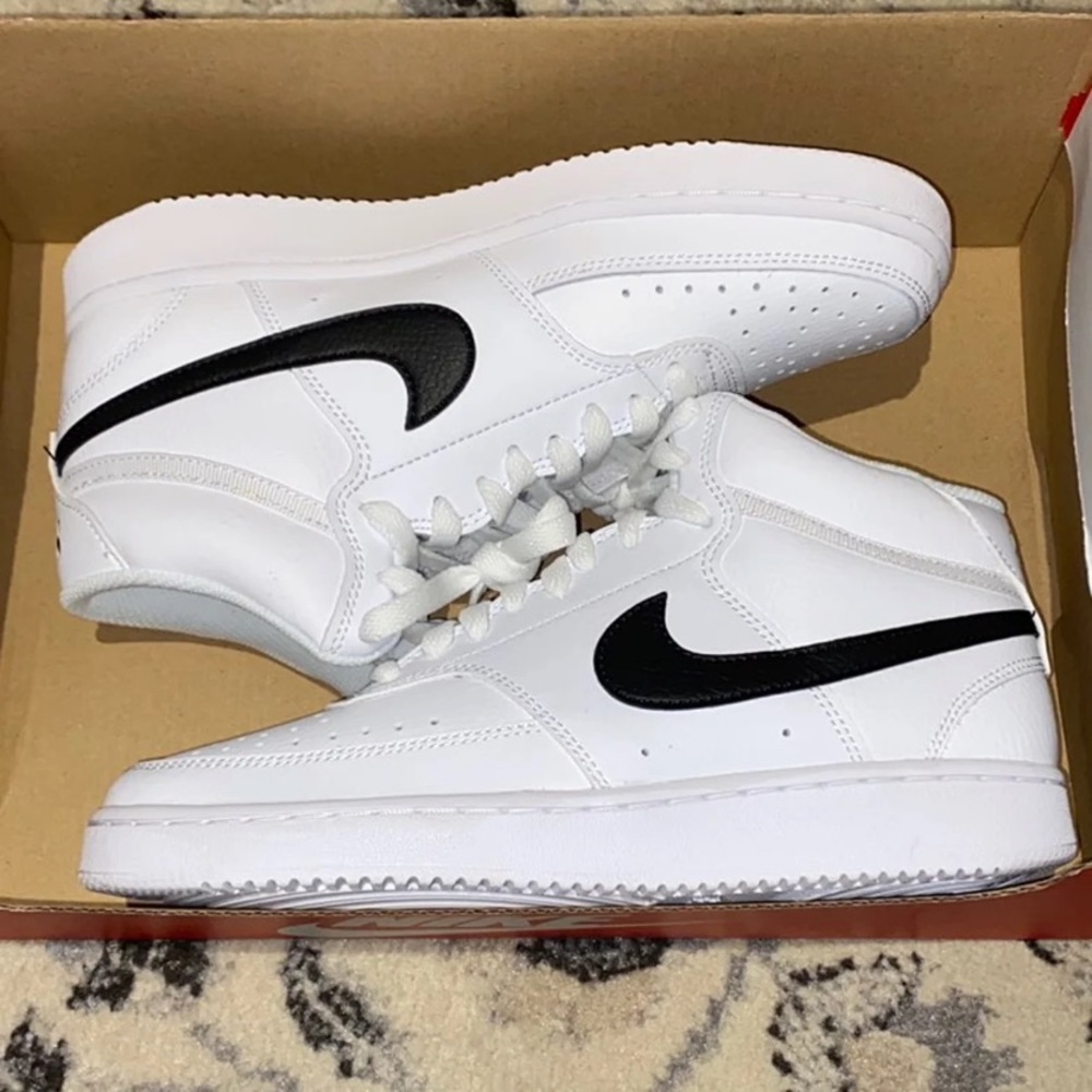Nike Court Vision Mid White Black